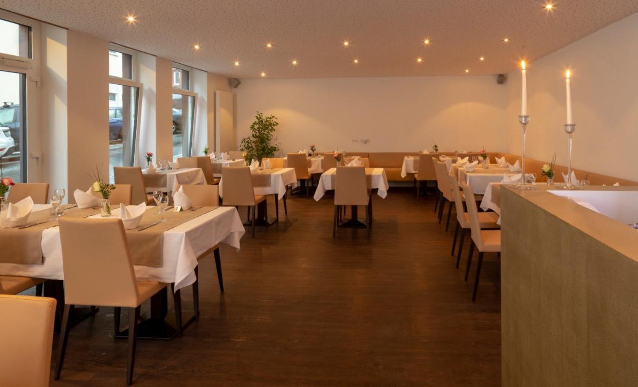 Hotel Zum Lowen Лар Екстер'єр фото